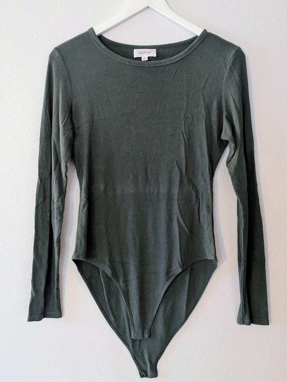 Gilli Kaileigh Chana Long Sleeve Knit Bodysuit Green